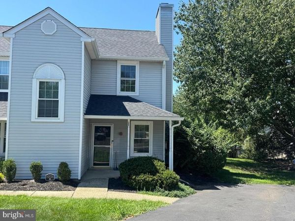 24 CRAIG COURT, NEWTOWN, PA 18940