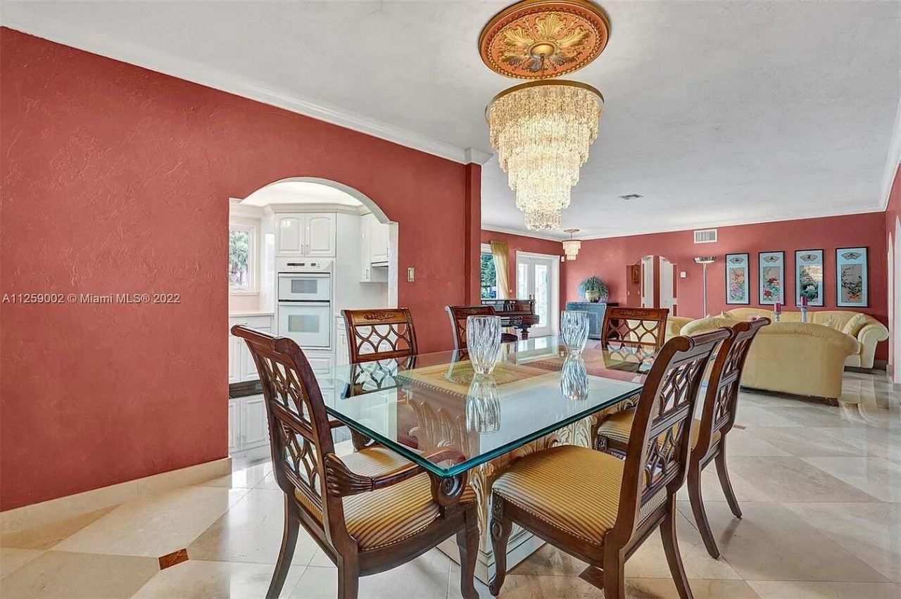 1200 Hollywood Boulevard, Hollywood, FL 33019 Photo