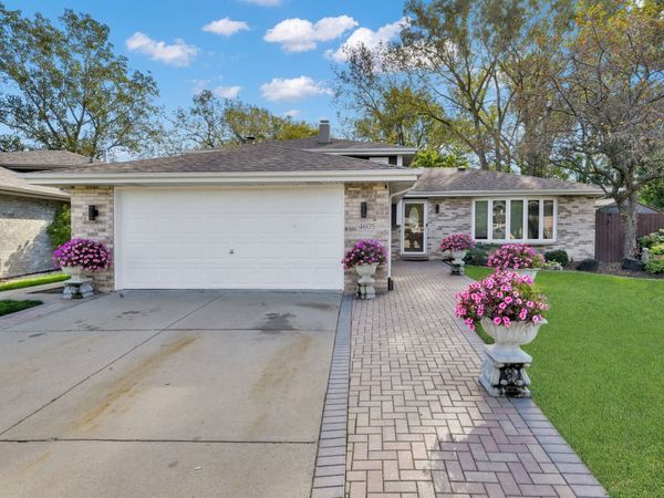 4605 W Spencer Lane, Alsip, IL 60803
