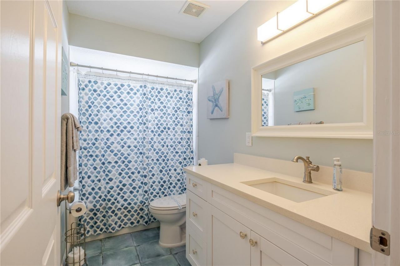 1904 Gulf Boulevard, Unit D, Indian Rocks Beach, FL 33785 Photo