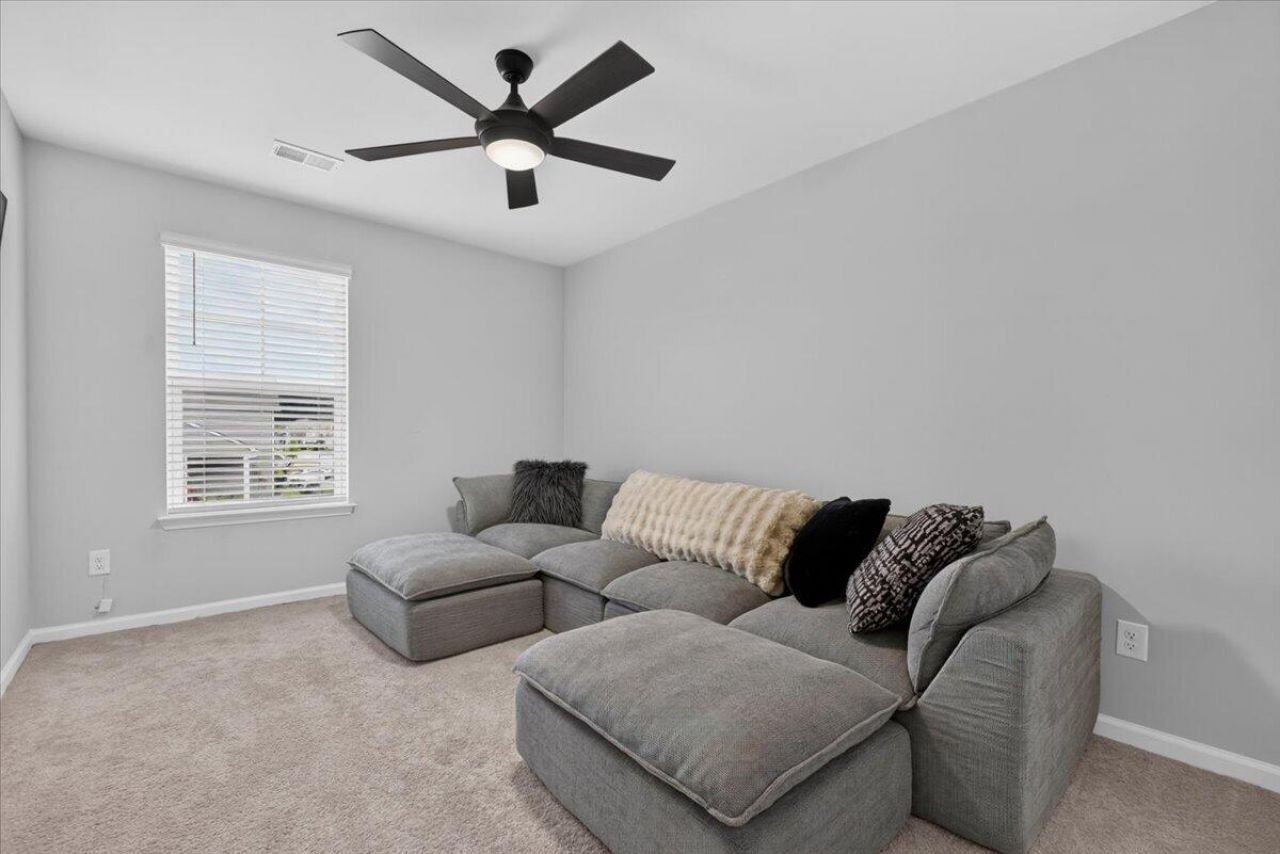 225 Sedona Drive Photo 24