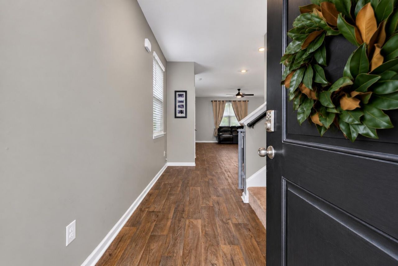 225 Sedona Drive Photo 5