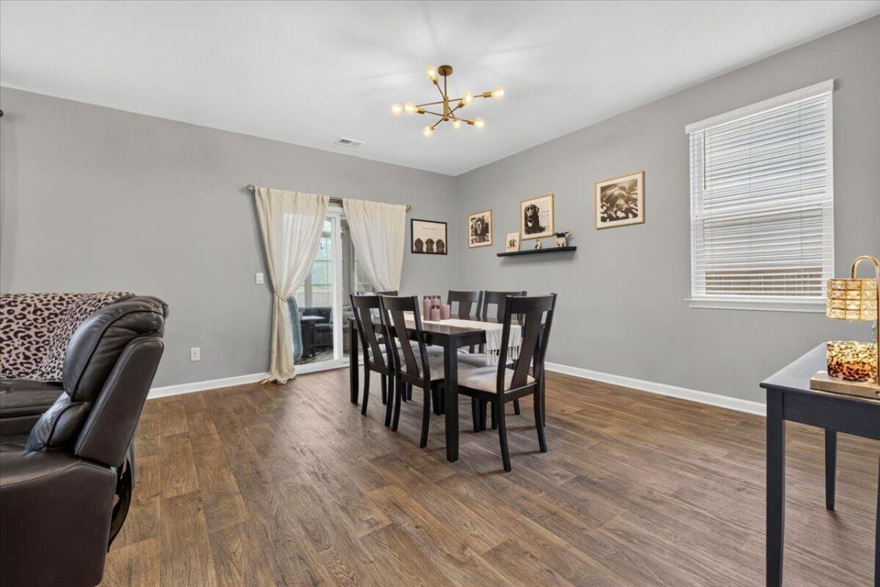 225 Sedona Drive Photo 9