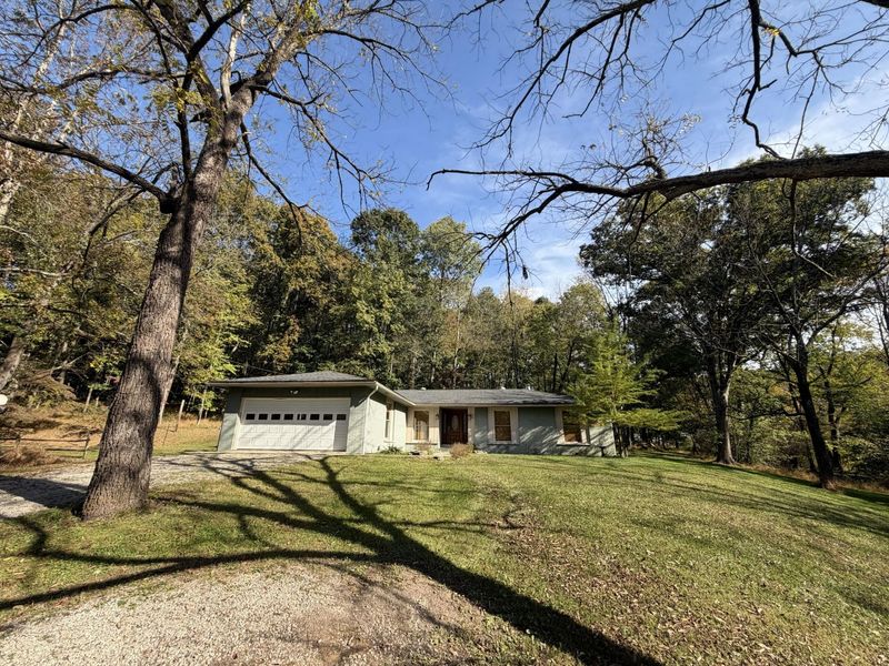 4056 Dragoo Road , Nashport, OH 43830 Photo 3