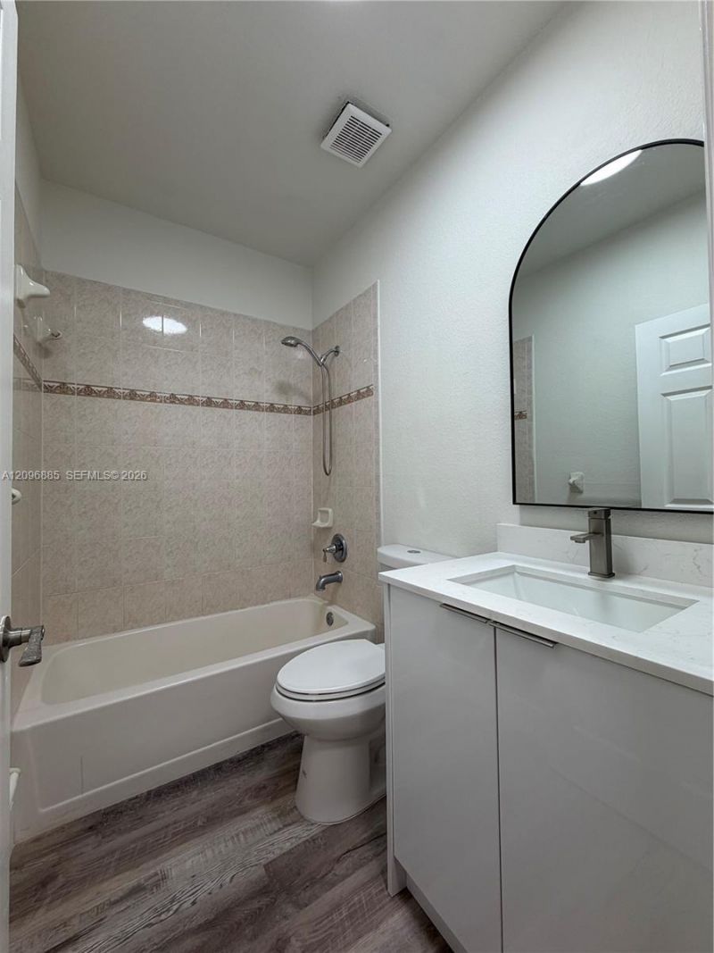 16528 SW 85th Ln , Miami, FL 33193 Photo