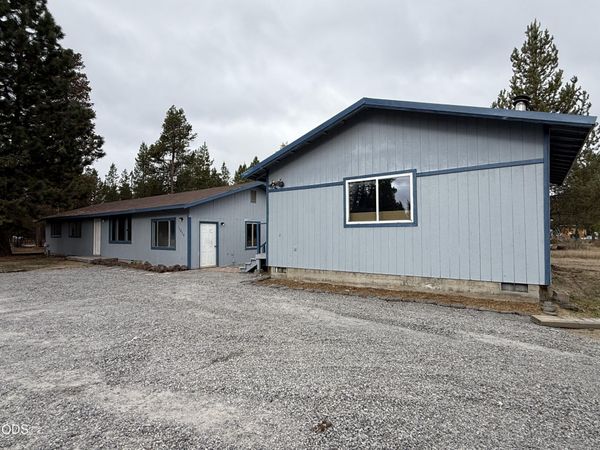 15838 Pierce Road, La Pine, OR 97739