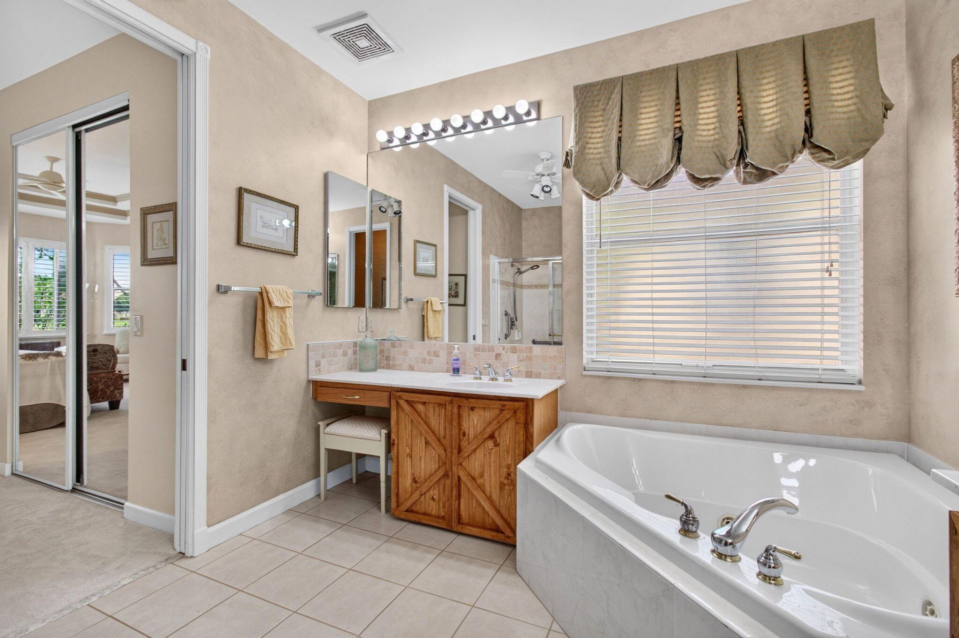 9542 Lantern Bay Circle, West Palm Beach, FL 33411 Photo