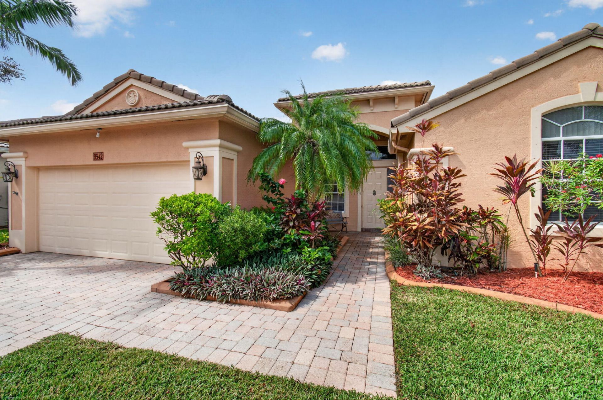 9542 Lantern Bay Circle, West Palm Beach, FL 33411 Photo