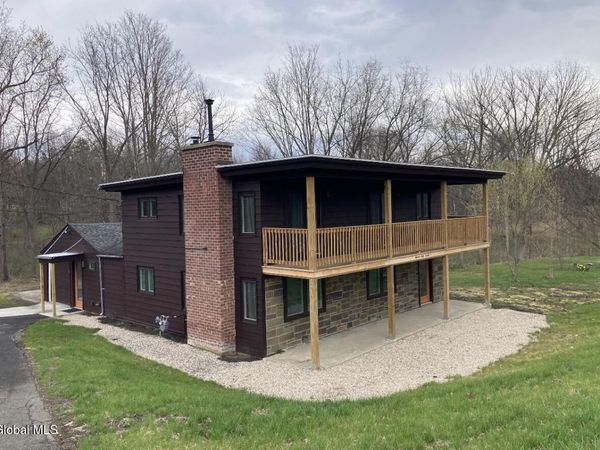 1167 Maple Hill Road, Castleton On Hudson, NY 12033