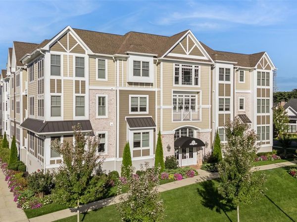 20305 Aspenwood Drive , Unit 20305, Plainview, NY 11803