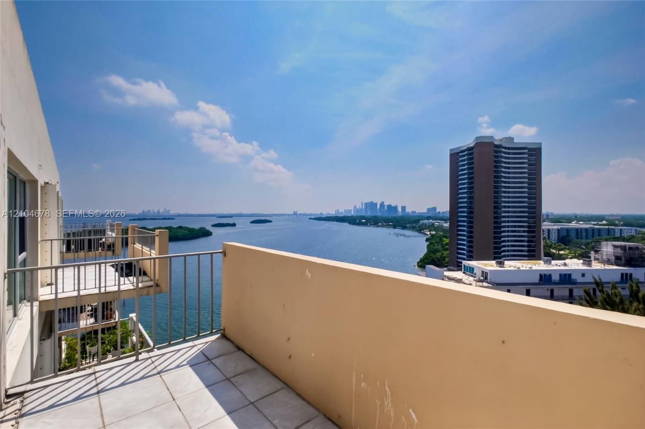 880 NE 69th St , Unit 14H, Miami, FL 33138 Photo
