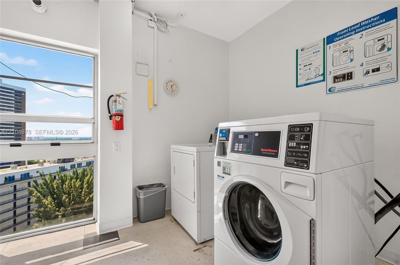 880 NE 69th St , Unit 14H, Miami, FL 33138 Photo