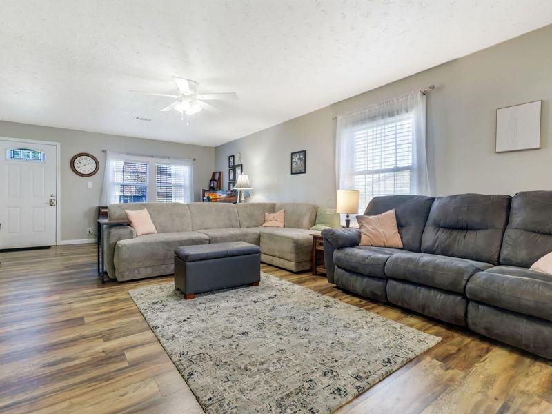 640 N Shoshone Drive , Lancaster, OH 43130 Photo 11