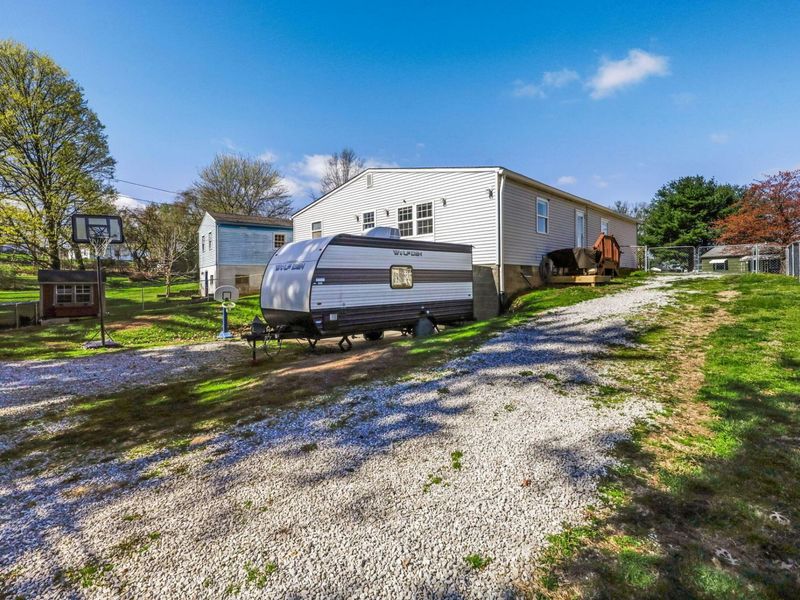640 N Shoshone Drive , Lancaster, OH 43130 Photo 40