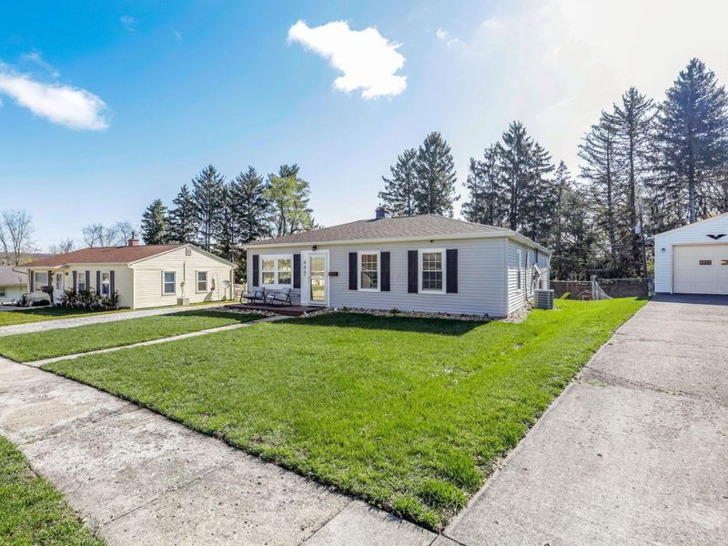 640 N Shoshone Drive , Lancaster, OH 43130 Photo 6