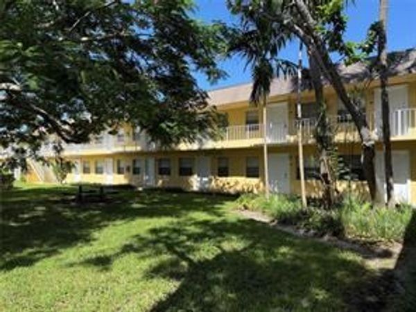 5150 NE 6TH Avenue, Unit 114, Oakland Park, FL 33334