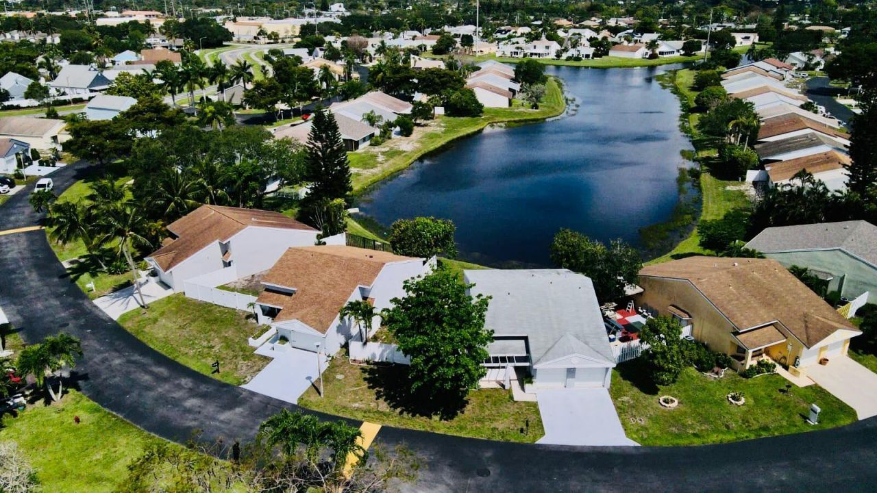 34 Paxford Lane, Boynton Beach, FL 33426 Photo