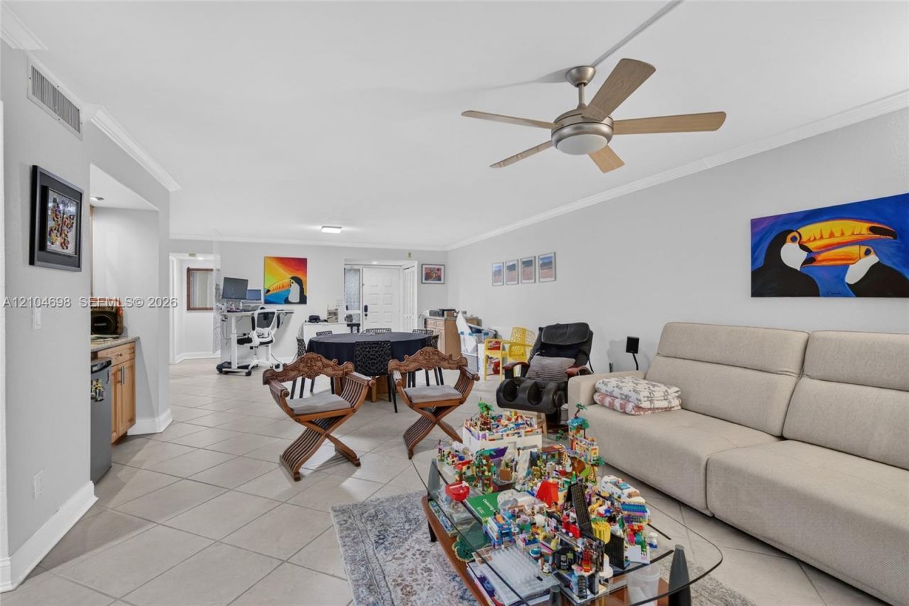 16051 Blatt Blvd , Unit 106, Weston, FL 33326 Photo