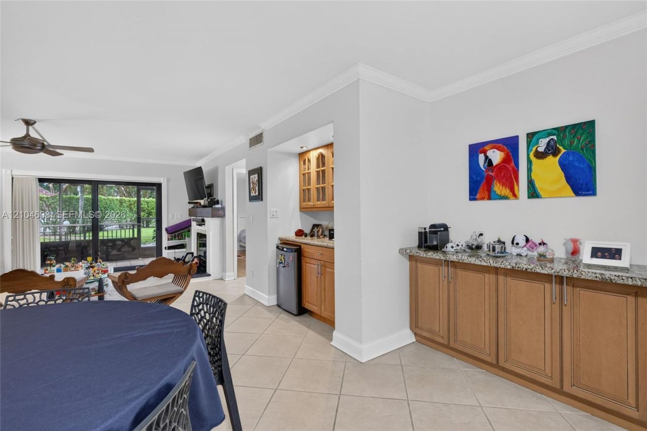 16051 Blatt Blvd , Unit 106, Weston, FL 33326 Photo