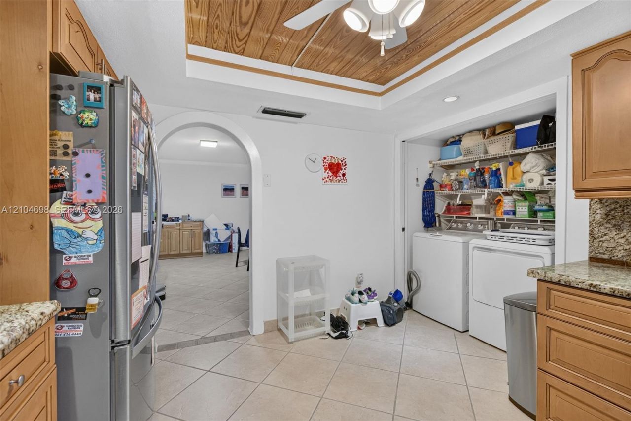16051 Blatt Blvd , Unit 106, Weston, FL 33326 Photo