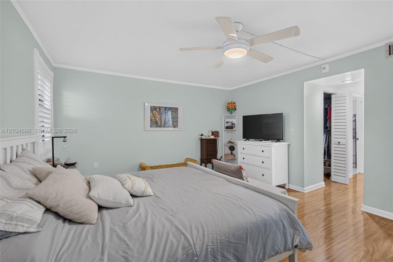 16051 Blatt Blvd , Unit 106, Weston, FL 33326 Photo