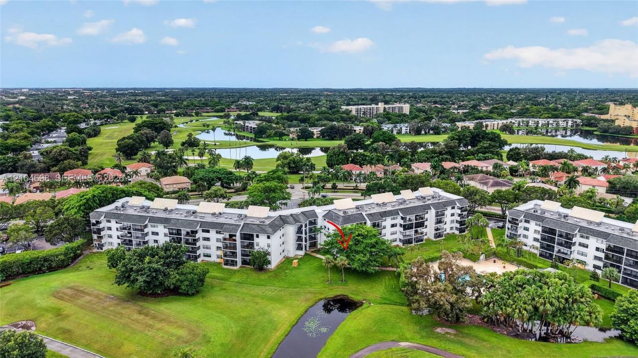 16051 Blatt Blvd , Unit 106, Weston, FL 33326 Photo