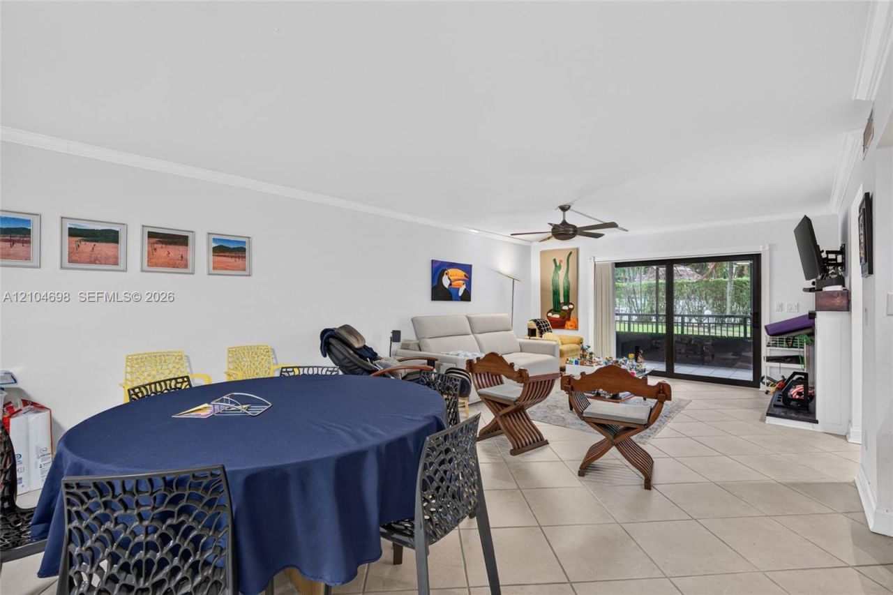 16051 Blatt Blvd , Unit 106, Weston, FL 33326 Photo