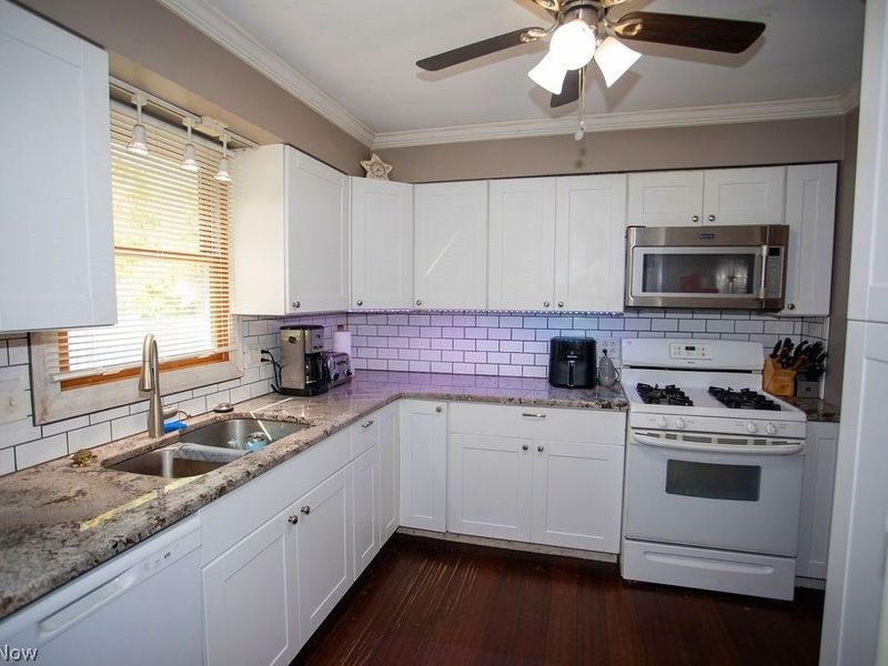 3840 Allendale Avenue, Austintown, OH 44511 Photo 2
