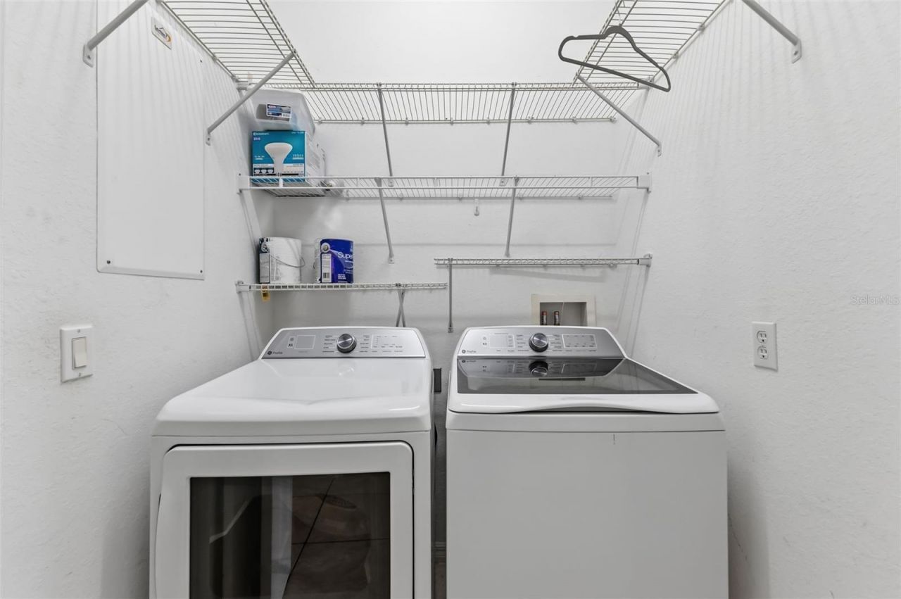 1003 Fairwaycove Lane , Unit 207, Bradenton, FL 34212 Photo