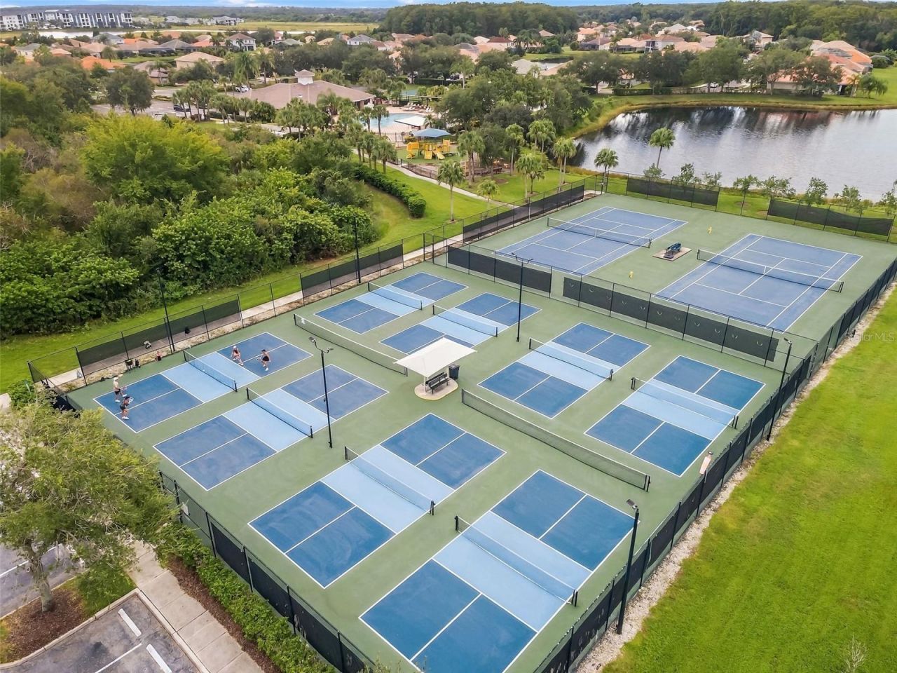 1003 Fairwaycove Lane , Unit 207, Bradenton, FL 34212 Photo