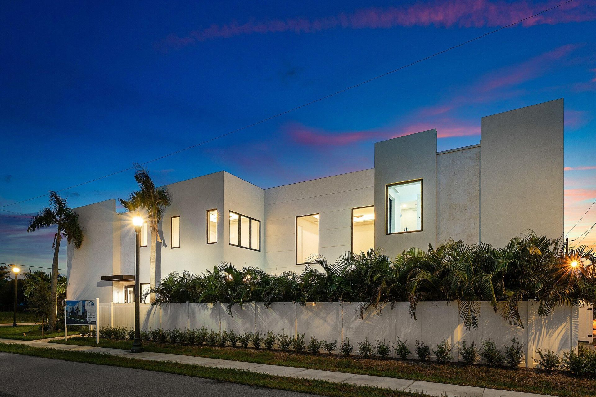 735 SE 4th Avenue, Delray Beach, FL 33483 Photo