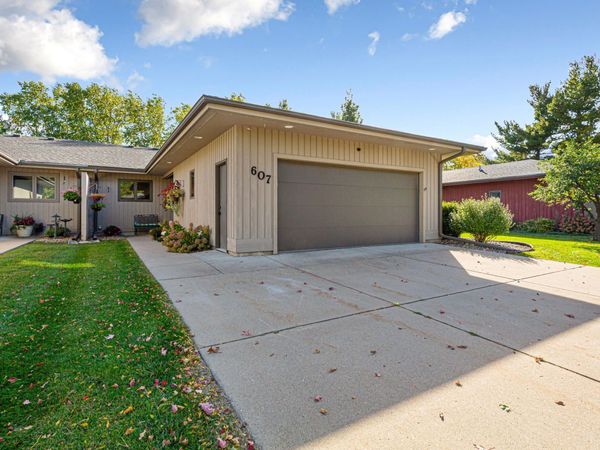 607 Zanmiller Drive, Northfield, MN 55057