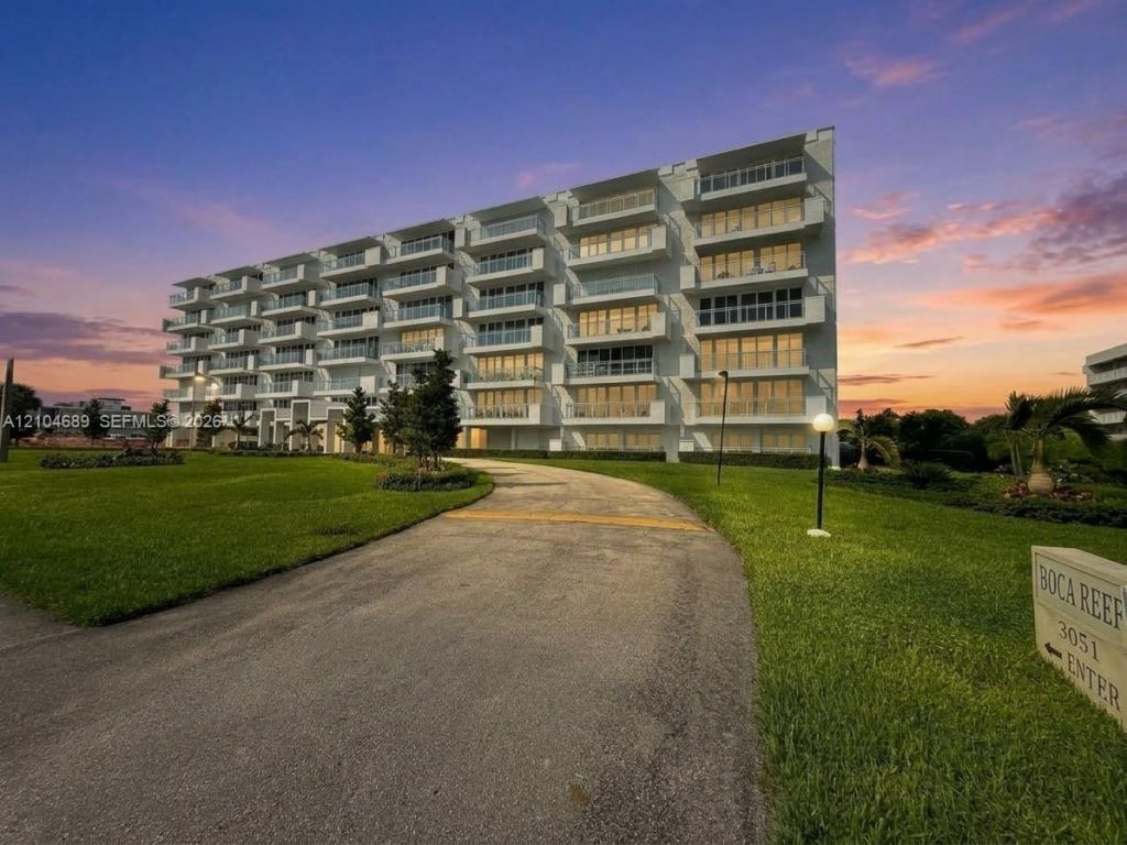 3051 S Ocean Blvd , Unit 2050, Boca Raton, FL 33432 Photo