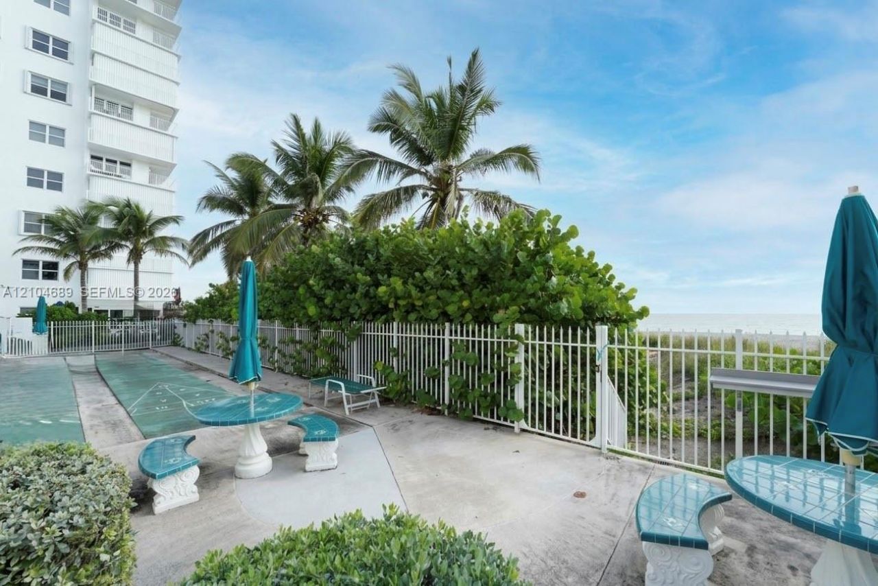 3051 S Ocean Blvd , Unit 2050, Boca Raton, FL 33432 Photo