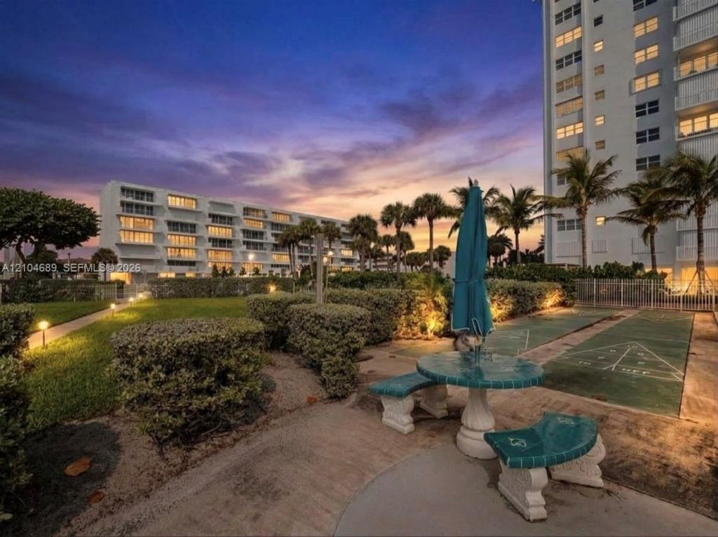 3051 S Ocean Blvd , Unit 2050, Boca Raton, FL 33432 Photo