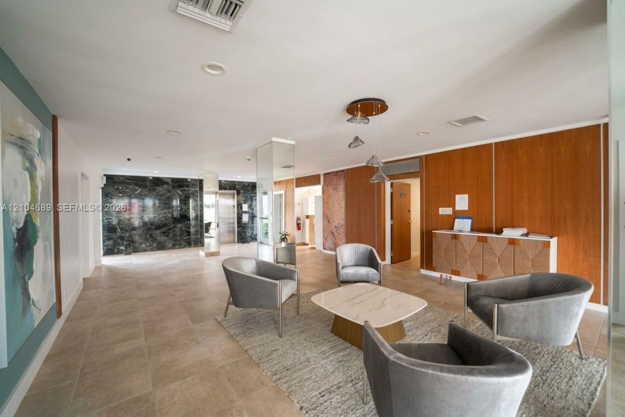 3051 S Ocean Blvd , Unit 2050, Boca Raton, FL 33432 Photo