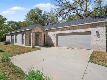 4221 Cardinal Drive, Dallas, TX 75216