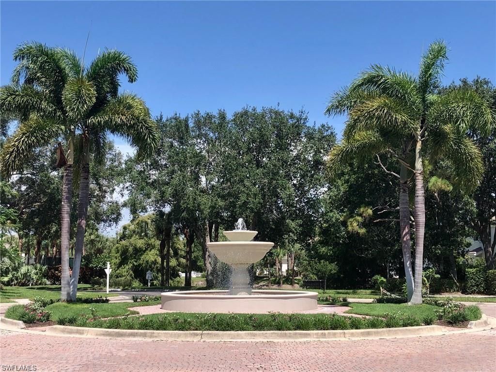 6914 Satinleaf Rd N, Unit 204, Naples, FL 34109 Photo