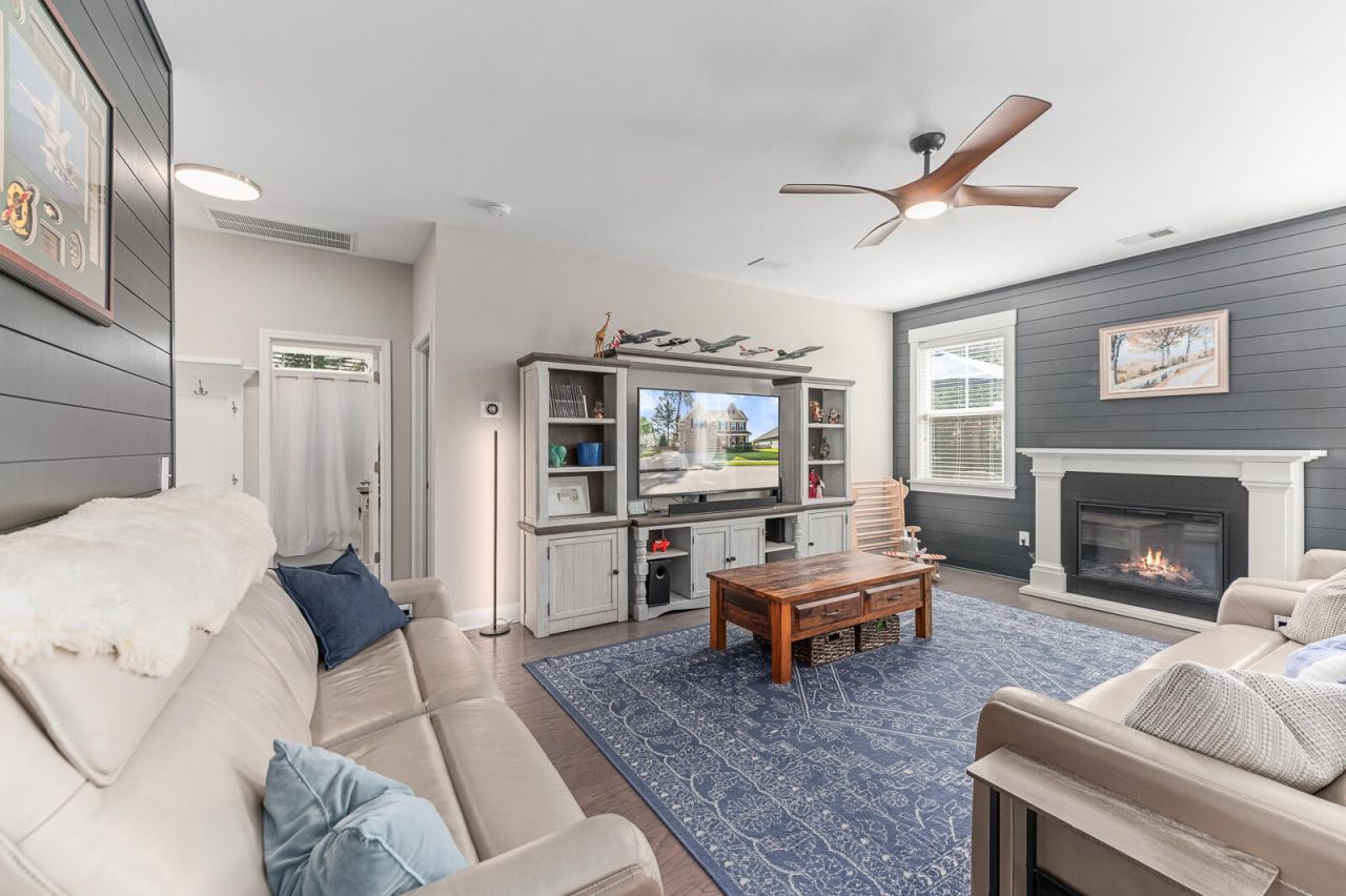 206 Yeamans Way Photo 12