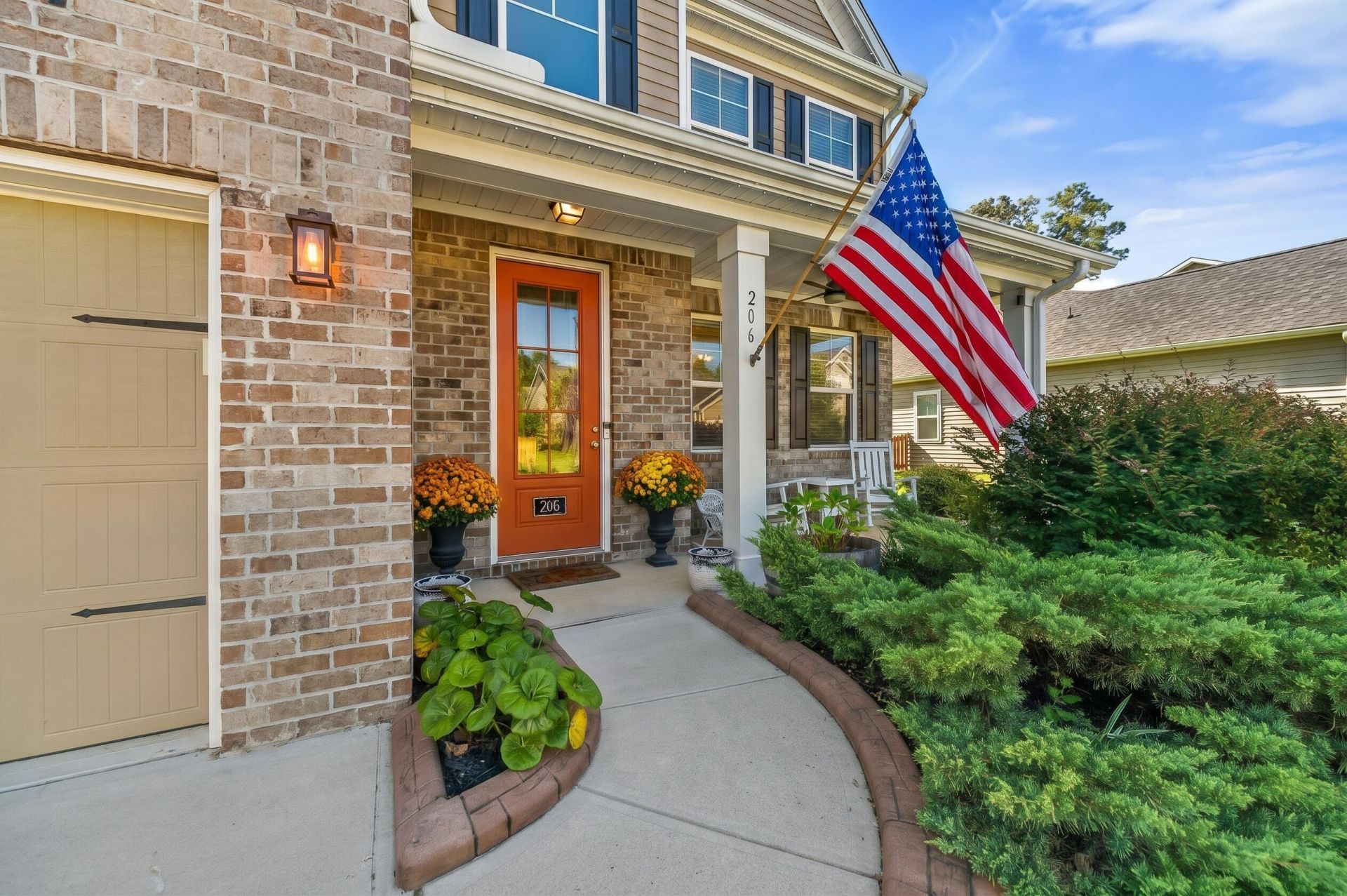 206 Yeamans Way Photo 4