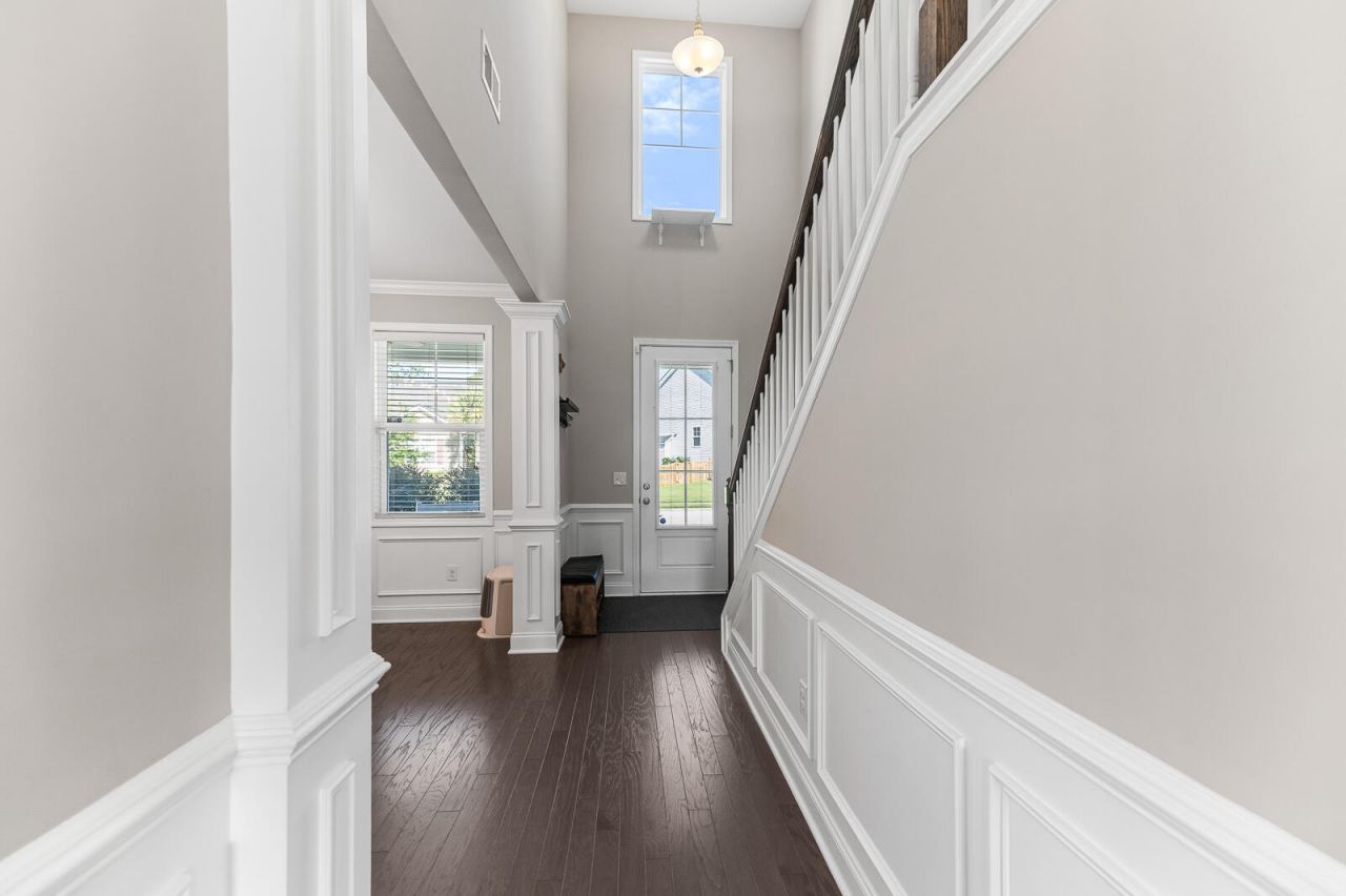 206 Yeamans Way Photo 6