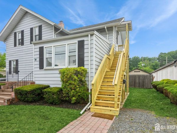176 Manalapan Road , Spotswood, NJ 08884