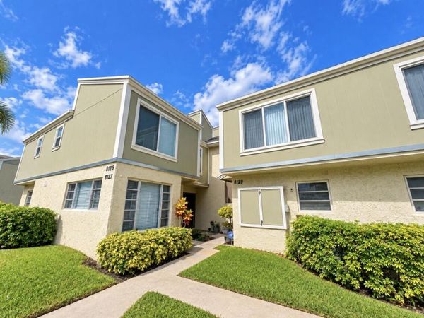 8125 LAGOS DE CAMPO Boulevard, Unit N-1, Tamarac, FL 33321