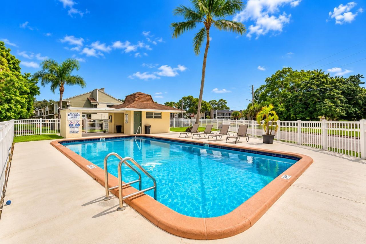 8125 Lagos De Campo Boulevard, Unit N-1, Tamarac, FL 33321 Photo
