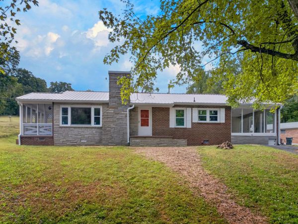 535 Valley View Drive, Morristown, TN 37813