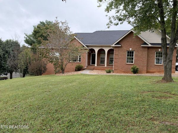 3451 Colby Cove Drive, Maryville, TN 37801