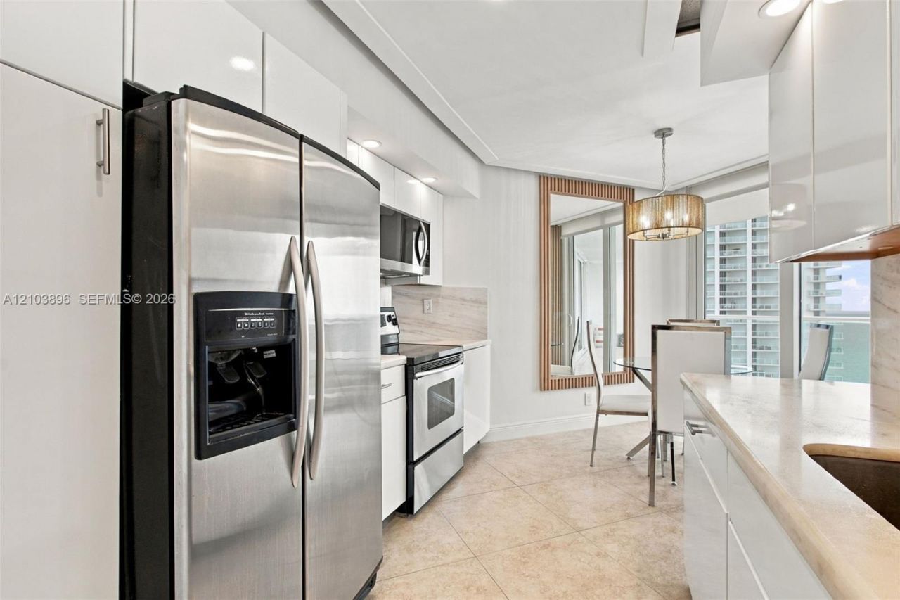 16485 Collins Ave , Unit 2235, Sunny Isles Beach, FL 33160 Photo
