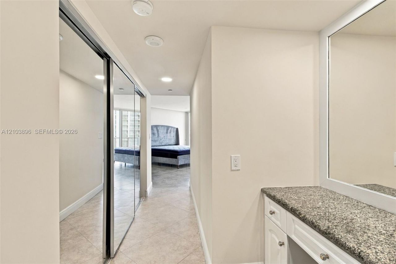 16485 Collins Ave , Unit 2235, Sunny Isles Beach, FL 33160 Photo