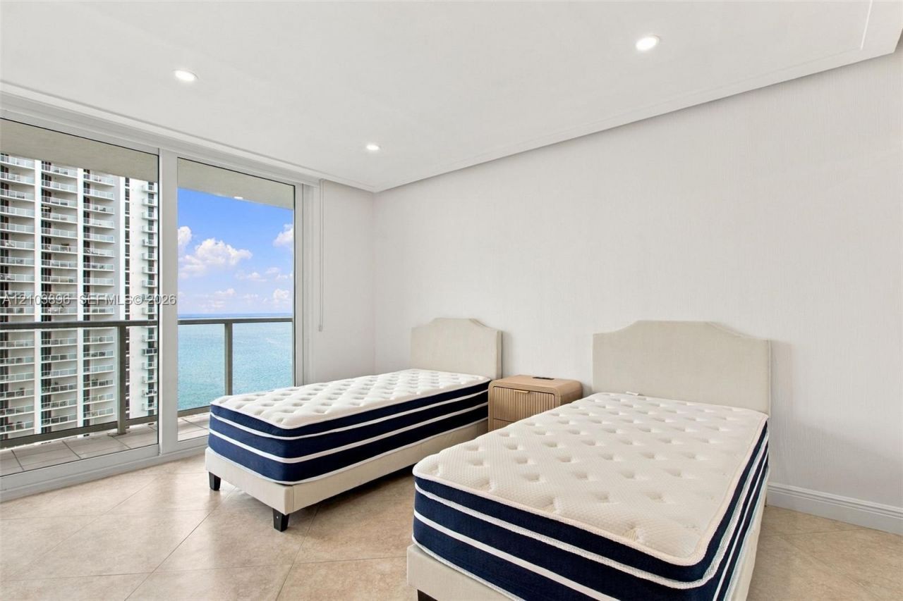 16485 Collins Ave , Unit 2235, Sunny Isles Beach, FL 33160 Photo