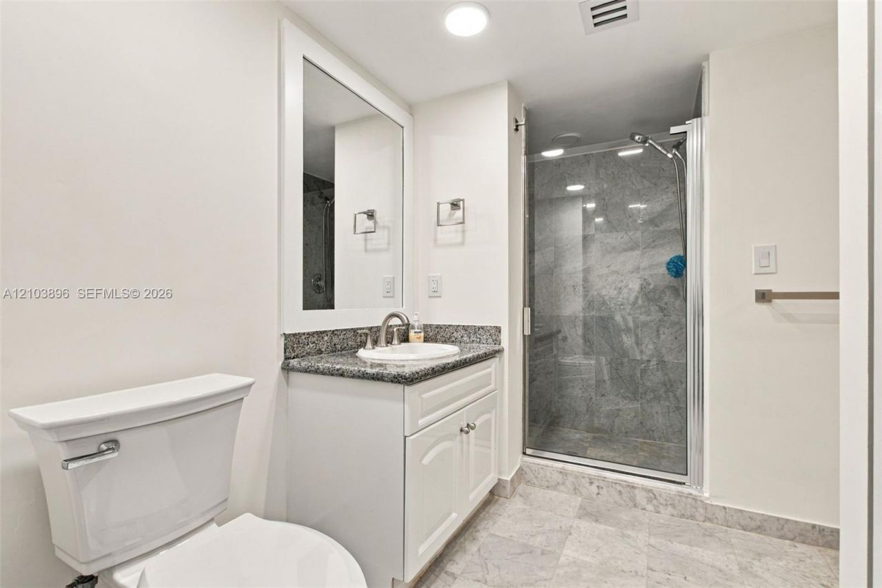 16485 Collins Ave , Unit 2235, Sunny Isles Beach, FL 33160 Photo
